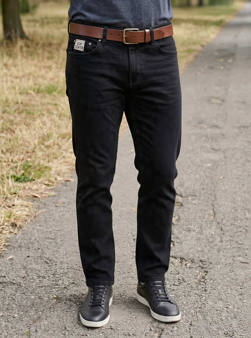 Men Straight Fit Black Casual Denim Jeans - Right Side
